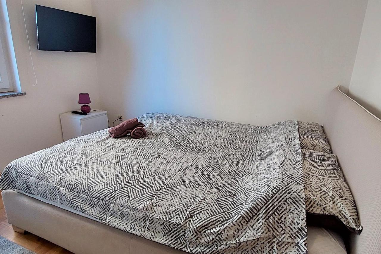 Apartman Crikvenica 35862 - Rea Eksteriør bilde